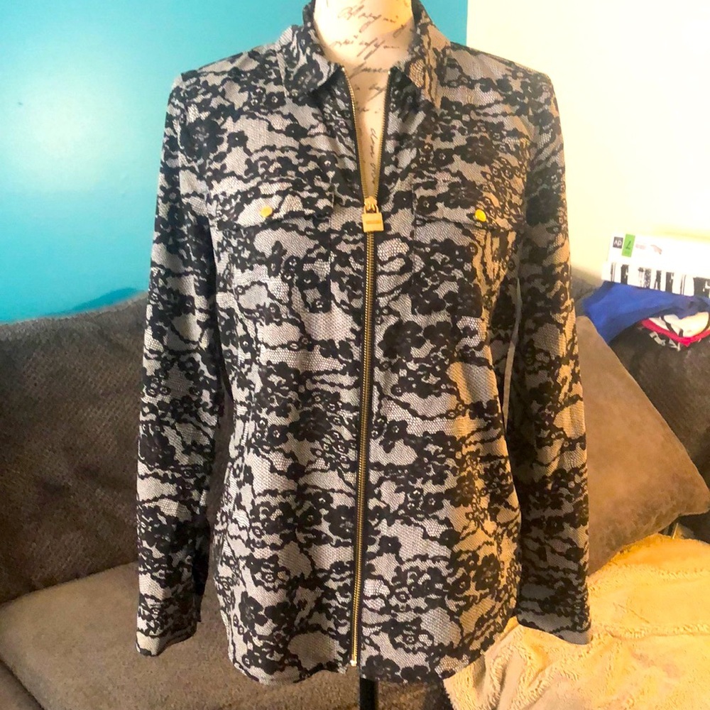 LAST CHANCE 💄 Michael Kors Black and White Zip Up Long Sleeve Blouse, small